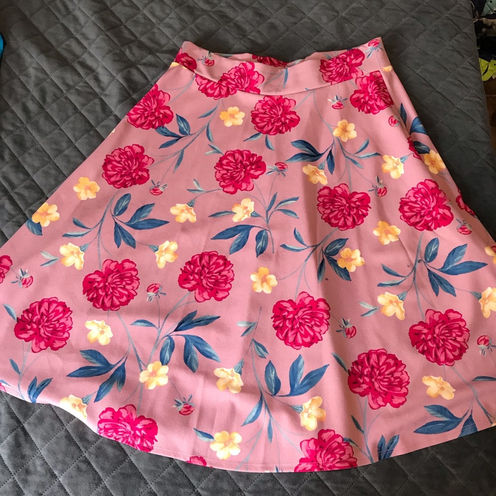Dusty Rose Flowery  Skirt